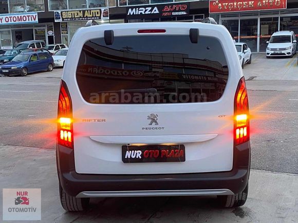 2023-1.5-BLUEHDİ-130-GT-CAM-TAVAN-EN-DOLUSU-OTOMATİK-PAZARLIKSIZ