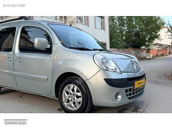 2011 MODEL RENAULT KANGOO (6) İLERİ 110 HP KK.12 TAKSİT
