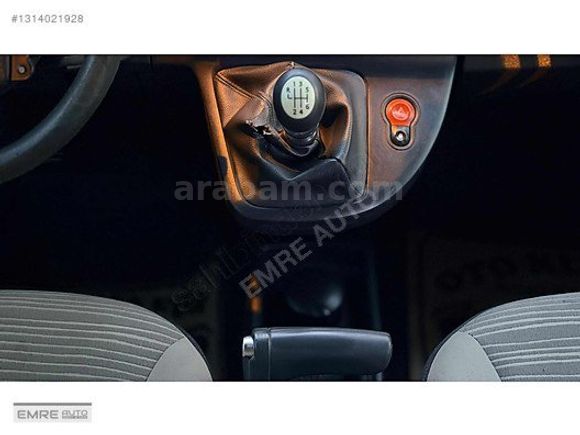 2011 MODEL RENAULT KANGOO (6) İLERİ 110 HP KK.12 TAKSİT