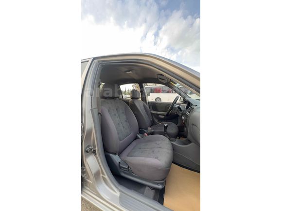 Sahibinden Hyundai Accent 1.5 CRDi Admire 2003 Model 