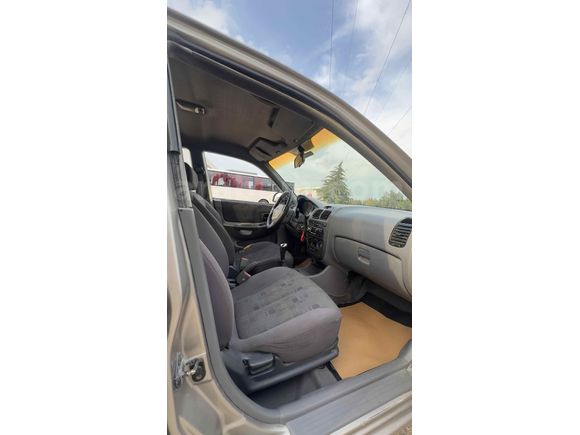 Sahibinden Hyundai Accent 1.5 CRDi Admire 2003 Model 