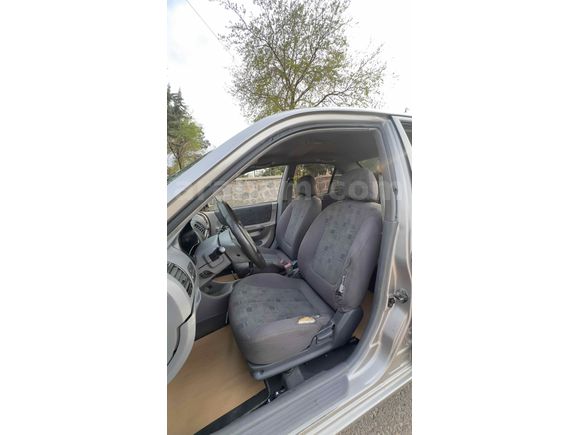 Sahibinden Hyundai Accent 1.5 CRDi Admire 2003 Model 