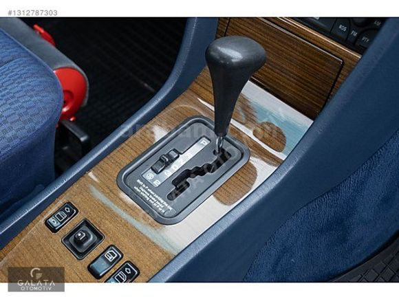 'GALATA' 1990 MERCEDES-BENZ 200 E