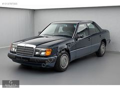 'GALATA' 1990 MERCEDES-BENZ 200 E