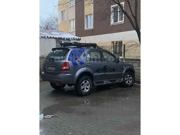 KAZASIZ 165 bin km OTOMATİK 4x4(özel plaka ) 2 YILA YAKIN MUAYENE )