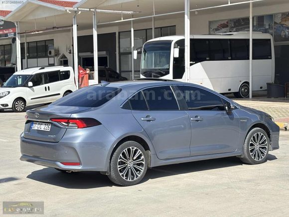 1.8 HYBRİD FLAME X PACK SUNROOFLU BAKIMLI