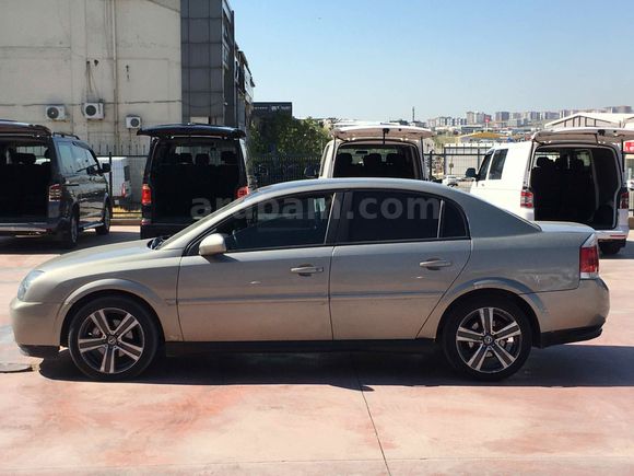 GÜNEŞ OTOMOTİVDEN 2004 MODEL OPEL VECTRA 