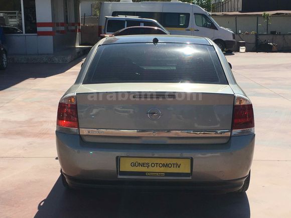 GÜNEŞ OTOMOTİVDEN 2004 MODEL OPEL VECTRA 