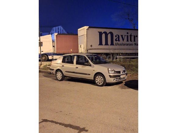 Sahibinden Renault Clio 1.4 Authentique 2003 Model