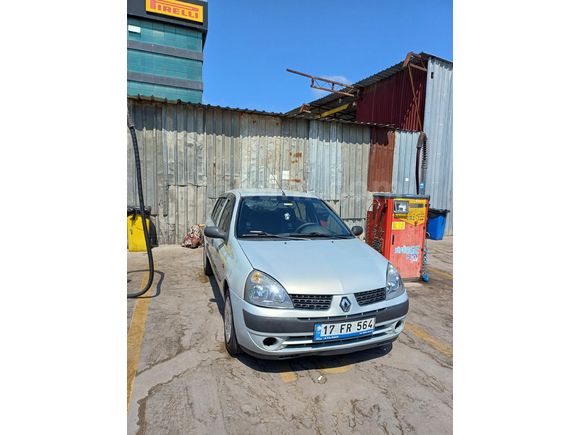 Sahibinden Renault Clio 1.4 Authentique 2003 Model
