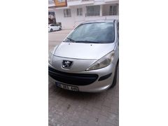Sahibinden Peugeot 207 1.4 Trendy 2008 Model  175.000 km Gri