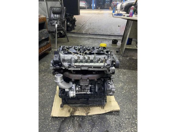 Renault Master 2.5 motor