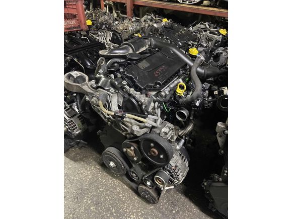 Renault Trafic M9T 2.0 motor