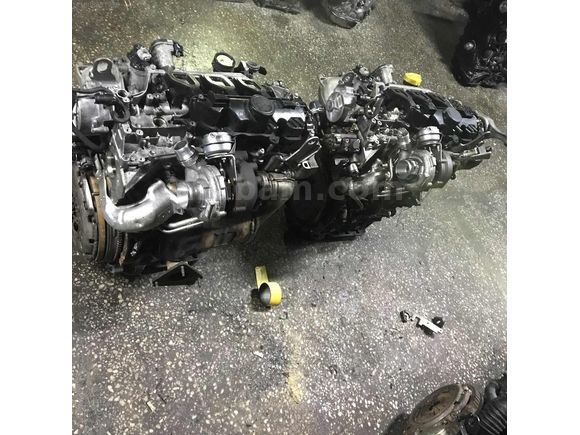 M9R Trafic 2.0 motor orijinal dolu