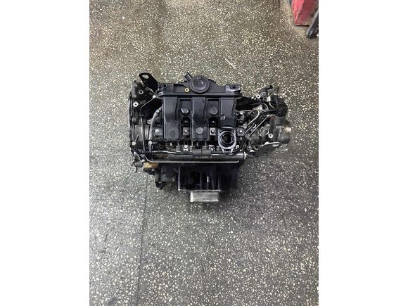 R9M 1.6 Renault Trafic motor
