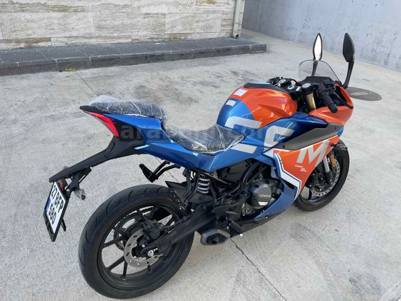 Sahibinden sıfır 60 km de CFmoto 250SR 