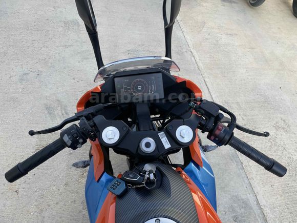 Sahibinden sıfır 60 km de CFmoto 250SR 