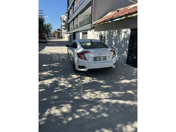 Sahibinden Honda Civic 1.6i VTEC Eco Executive 2017 Model 