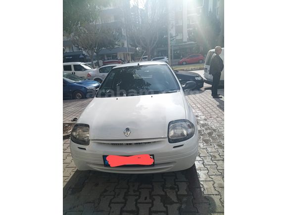 Sahibinden Renault Clio 1.4 RNA 2001 Model