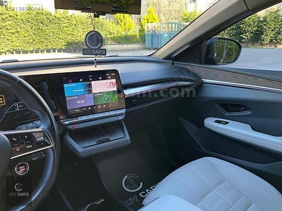 JOY CAR'S - 2023 MODEL RENAULT MEGANE E-TECH HATASIZ