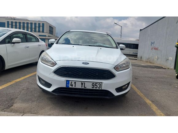 Sahibinden Ford Focus 1.6 Ti-VCT Trend X 2016 Model  118.000 km Beyaz