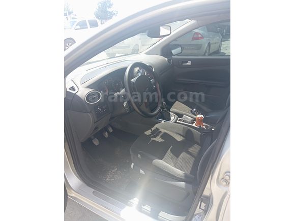 Sahibinden Ford Focus 1.6 TDCi Ghia 2007 Model