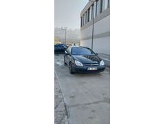 Sahibinden Citroen C5 2.0 HDi Break 2004 Model  210.000 km Siyah