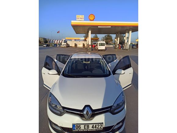 Sahibinden Renault Megane 1.6 Touch Plus 2015 Model