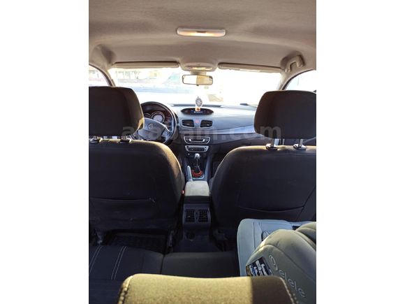 Sahibinden Renault Megane 1.6 Touch Plus 2015 Model