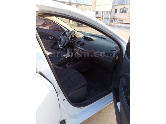Sahibinden Renault Megane 1.6 Touch Plus 2015 Model