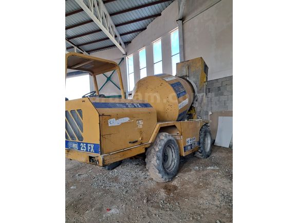 Sahibinden Tarım & İş Makineleri Beton Dağıtıcı 