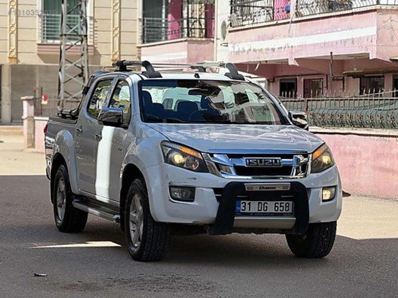Galeriden Isuzu D-Max 2.5 4x4 V-Cross 2014 Model Hatay 208.000 km