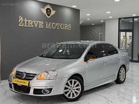 ÖZ ZİRVE MOTORS'DAN SATILIK 2009 MODEL JETTA 1.6TOUR MANUEL