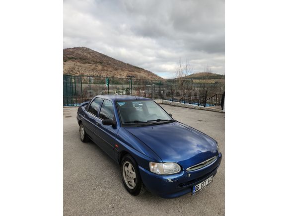 Sahibinden Yeni Muayeneli Klimalı Tertemiz Ford Escort 1.6 CLX 1997 Model 