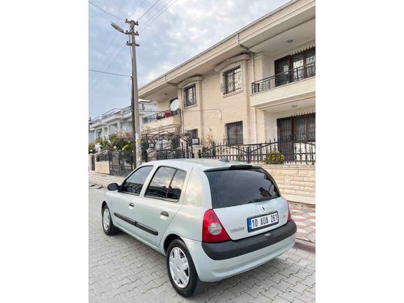 Sahibinden Renault Clio 1.4 Privilege 2004 Model 