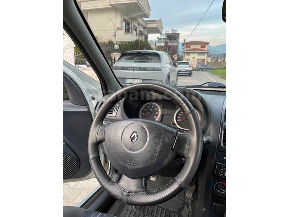 Sahibinden Renault Clio 1.4 Privilege 2004 Model 