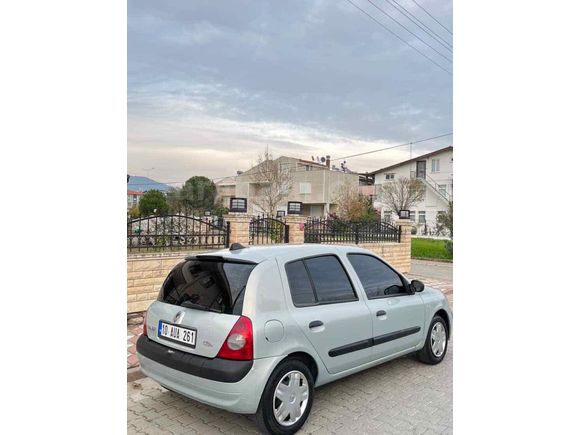 Sahibinden Renault Clio 1.4 Privilege 2004 Model 