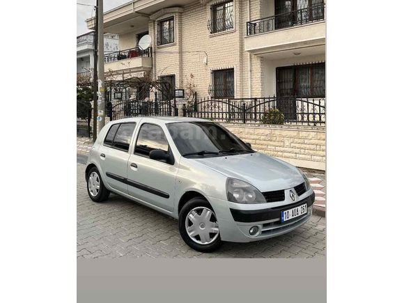 Sahibinden Renault Clio 1.4 Privilege 2004 Model 