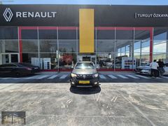 RENAULT YETKİLİ BAYİDEN 2017 STEPWAY 1.5DCi 214.000km Ledli Kasa
