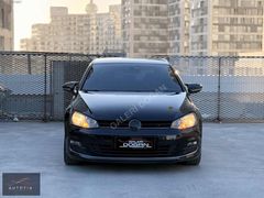 2014 VW GOLF 1.6TDI SİYAH İÇİ BEJ HATASIZ EMSALSİZ OTOMATİK