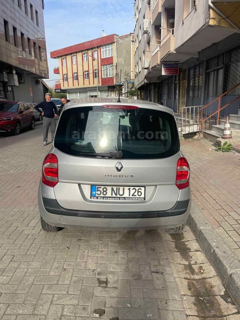 Sahibinden Renault Modus 1.4 Authentique 2009 Model İstanbul 162.000 km Gri 4