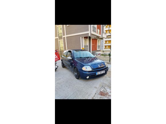Acil!!!Sahibinden Renault Clio 1.6 RXT 2000 Model  308.000 km Lacivert