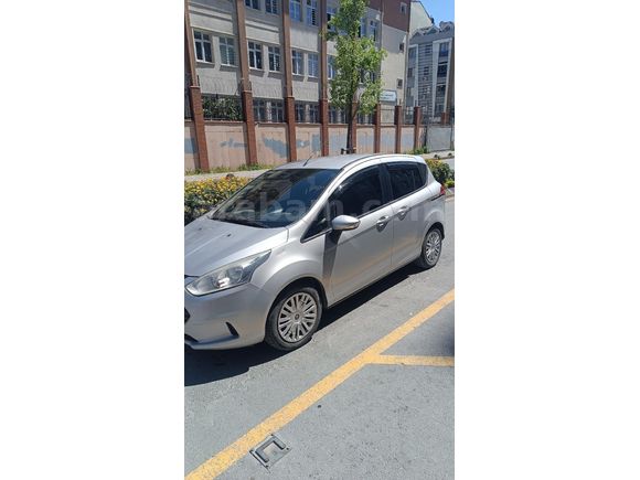 Sahibinden Ford B-Max 1.4 Titanium 2013 Model