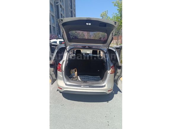 Sahibinden Ford B-Max 1.4 Titanium 2013 Model