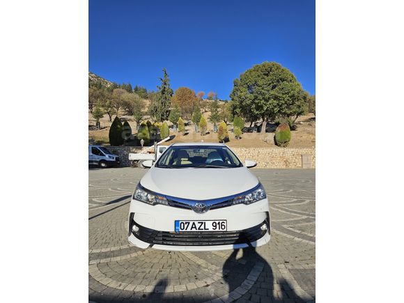 Sahibinden Toyota Corolla 1.4 D-4D Advance 2016 Model  158.000 km Beyaz