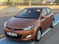 Galeriden Hyundai i20 1.2 D-CVVT Sense 2014 Model Sakarya 93.817 km Turuncu