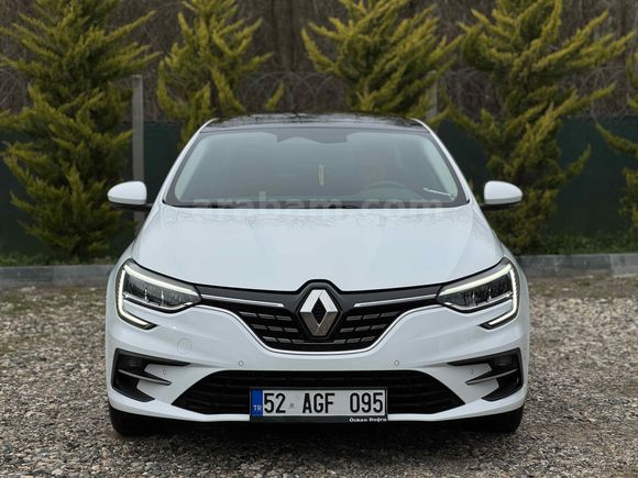 Sahibinden Renault Megane 1.3 TCe Icon 2024 Model 