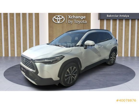 TOYOTA BAKIRCILAR 2022 COROLLA CROSS PASSİON X PACK