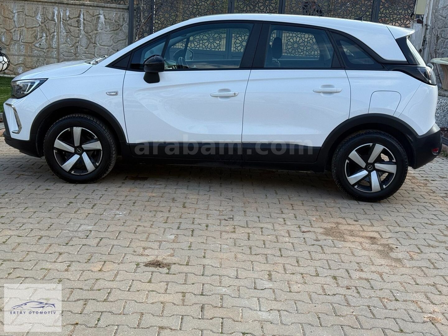 2022 Crossland 1.2 T Değişensiz-Boyasız-Nokta Eziksiz-64 Km 4
