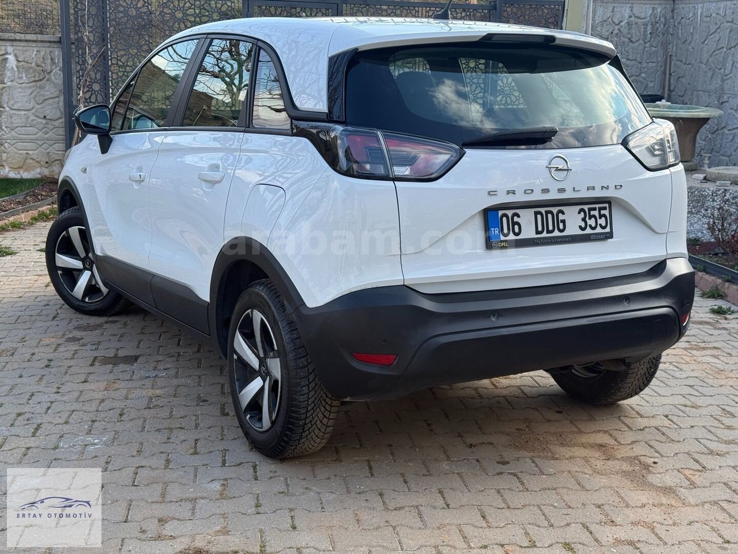 2022 Crossland 1.2 T Değişensiz-Boyasız-Nokta Eziksiz-64 Km 5